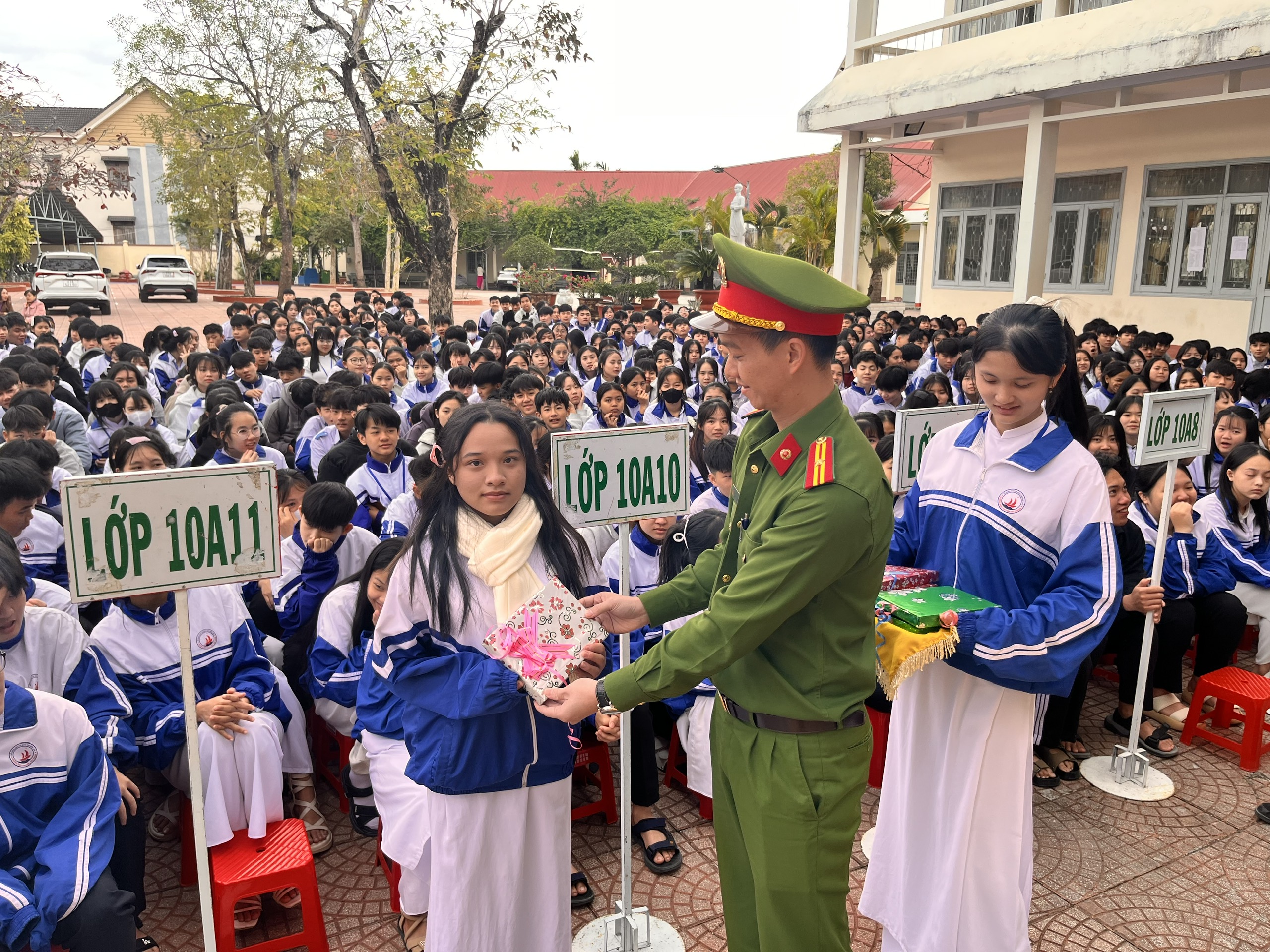 z7424812879727_e491f7f1fe7d42efabb63534ad145fdd