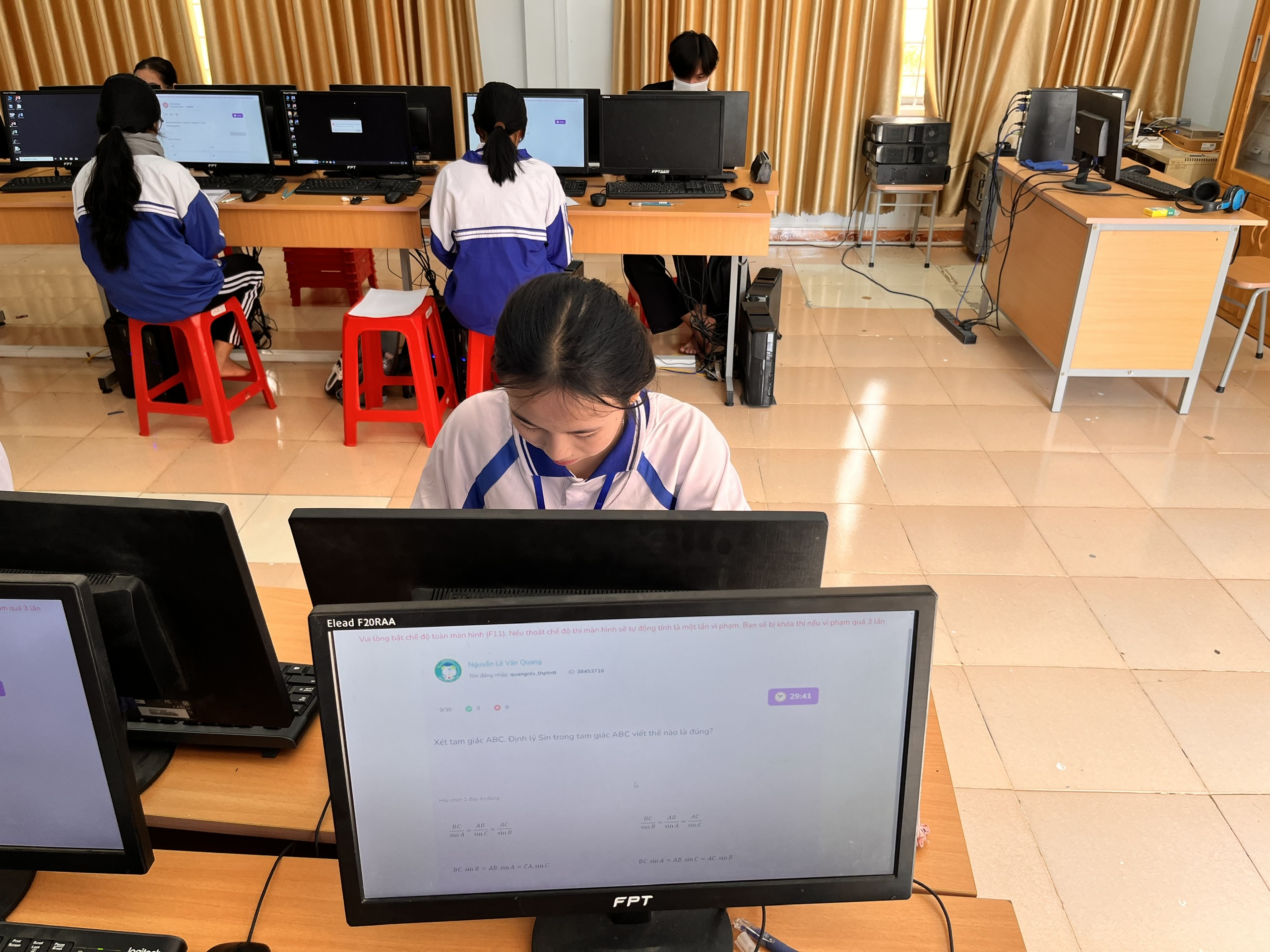 z7411777444065_188ed9293a3b0a382c723e614b787436