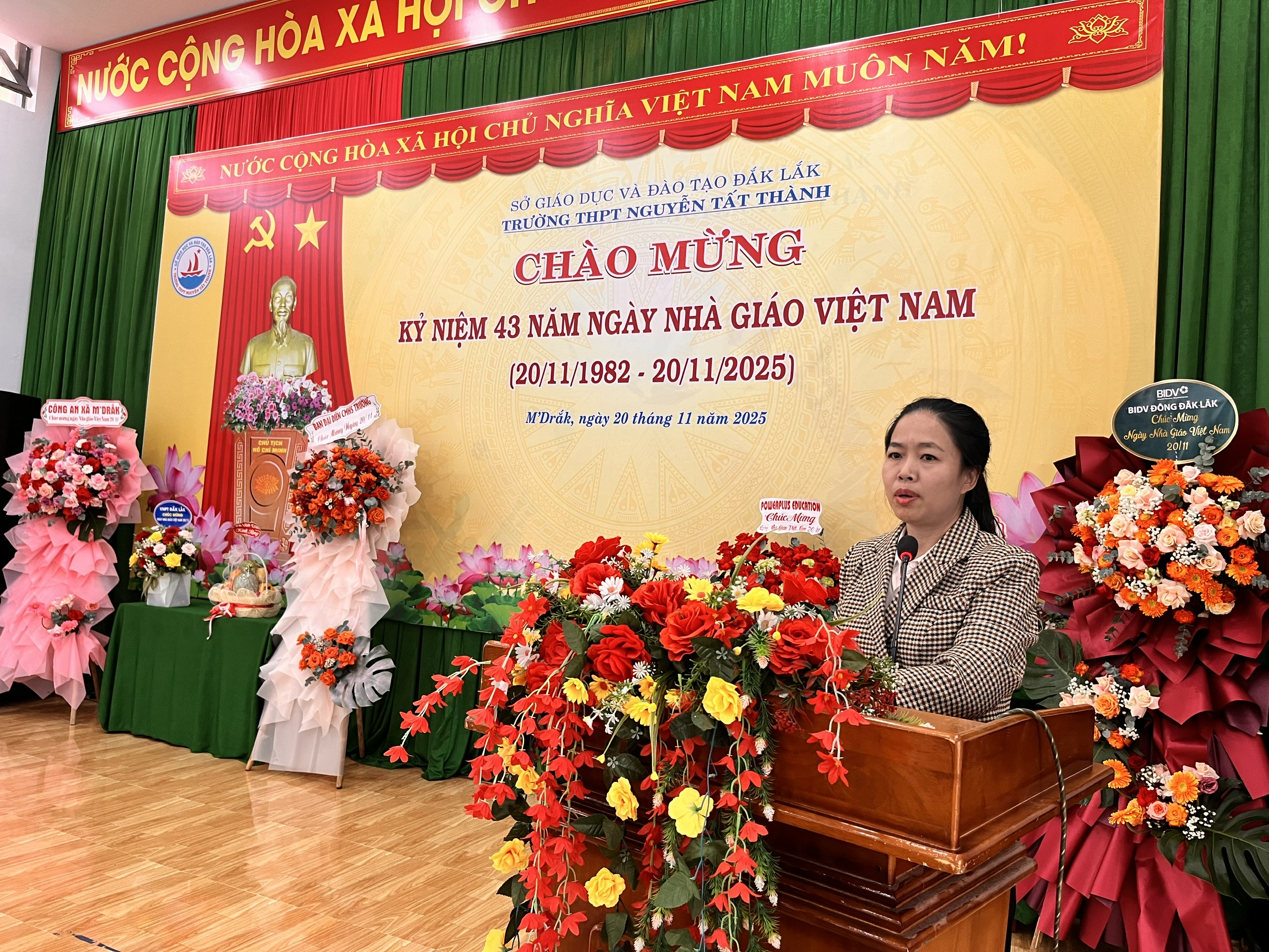 z7380643206350_0ae1a0aab9ce8c30bd600b6ab73c1117