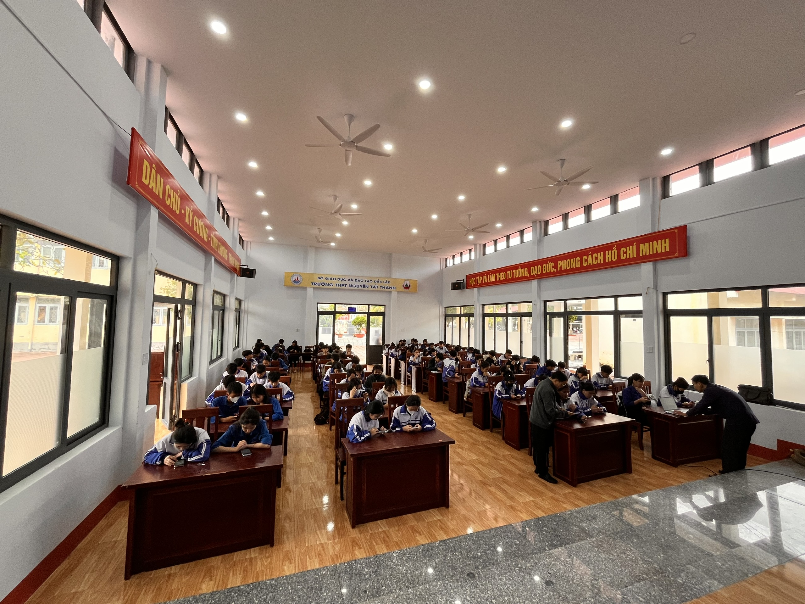 z7379706084119_92e3729792fec499ce6acb645a457654