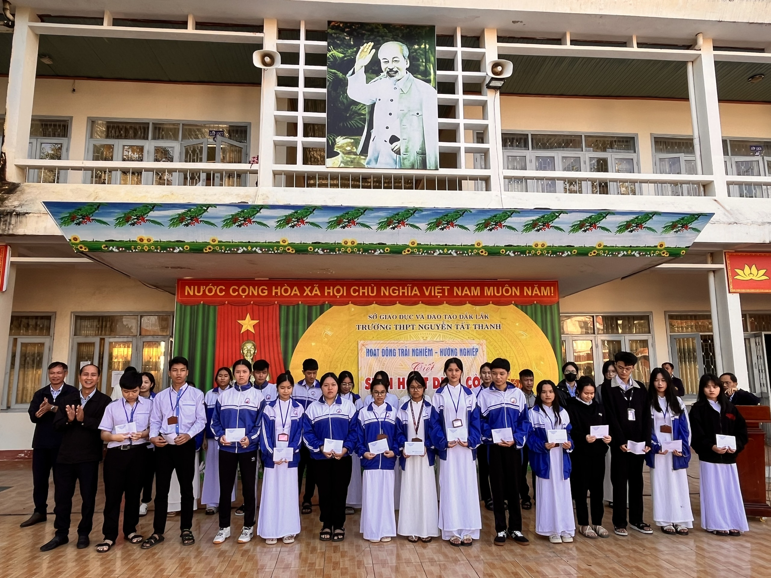 z7380618142310_85298d88ebdf50791f45aa4bbf3b5a92